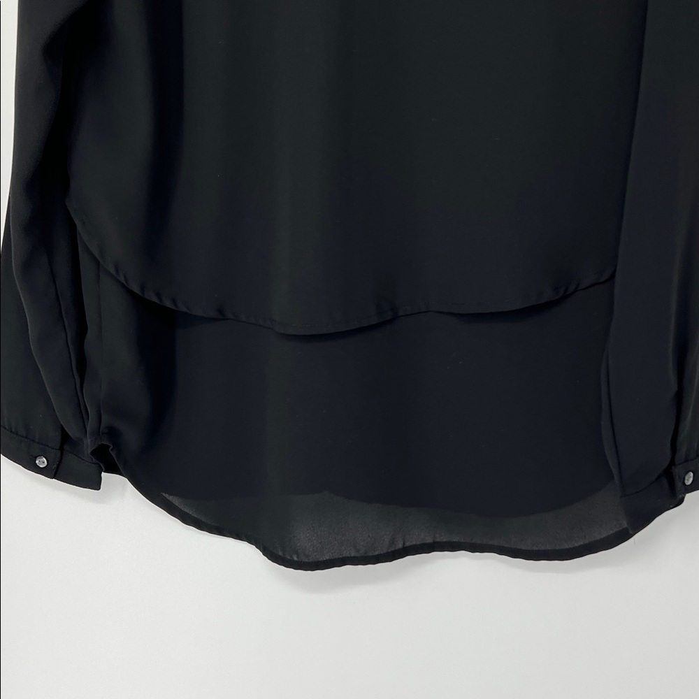 Sandra Ingrish Women’s Button Down Blouse Medium - image 7